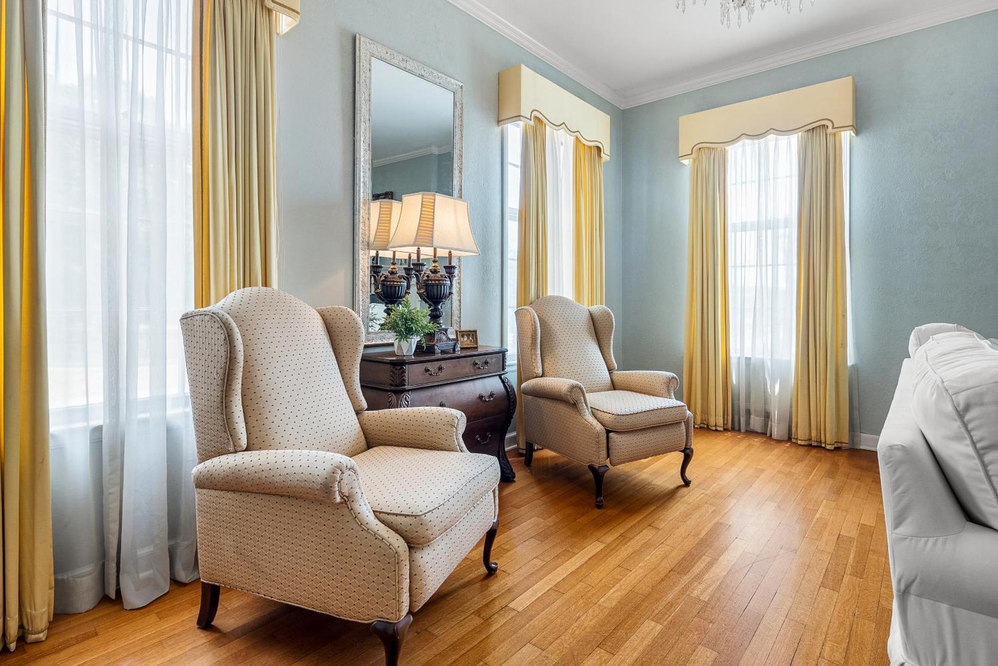 Beland Mansion-Blue Jay Suite! Fort Smith Zewnętrze zdjęcie