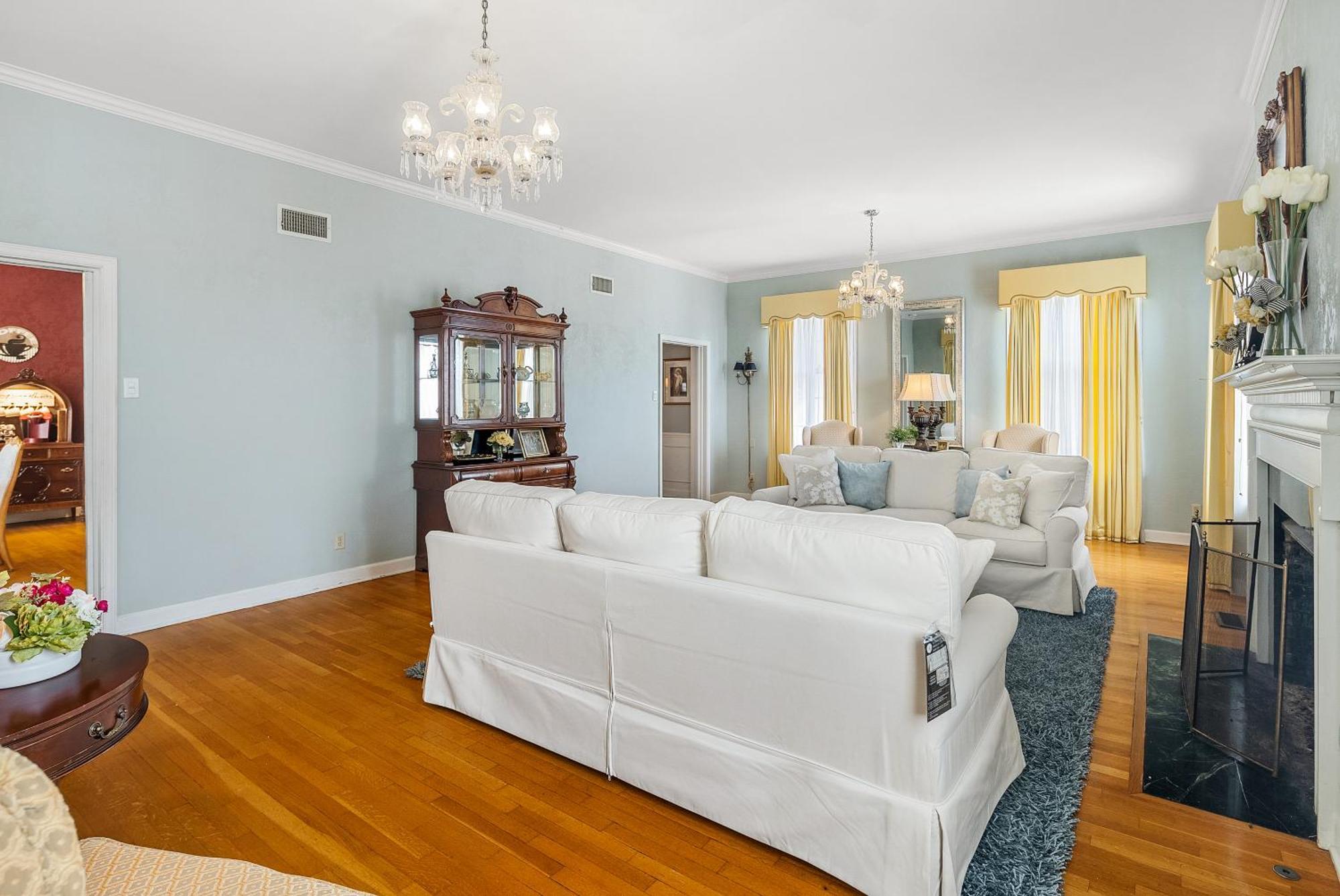 Beland Mansion-Blue Jay Suite! Fort Smith Zewnętrze zdjęcie
